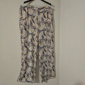 PrettyLittleThing Dusty Pink Satin Floral Wide Leg Trouser